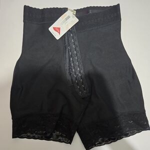 Colombian Short Butt Lifting Faja Shapewear Large Body Shaper Hook Pitbull Black
